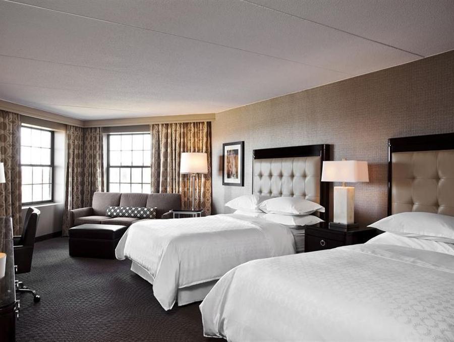 Sheraton Hotel 4*